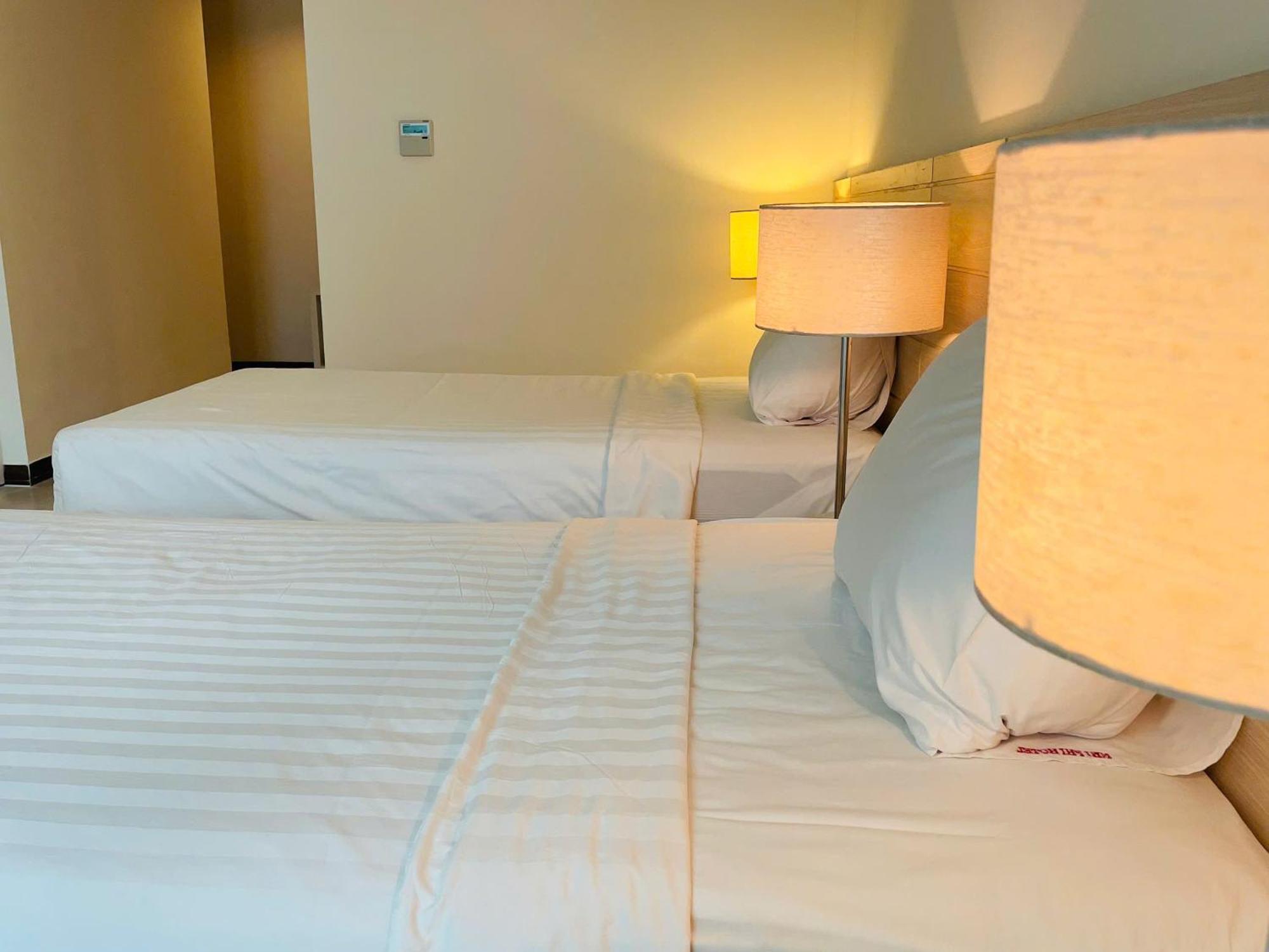 Nhi Phi Hotel Nha Trang Zewnętrze zdjęcie