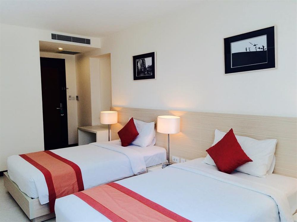 Nhi Phi Hotel Nha Trang Zewnętrze zdjęcie