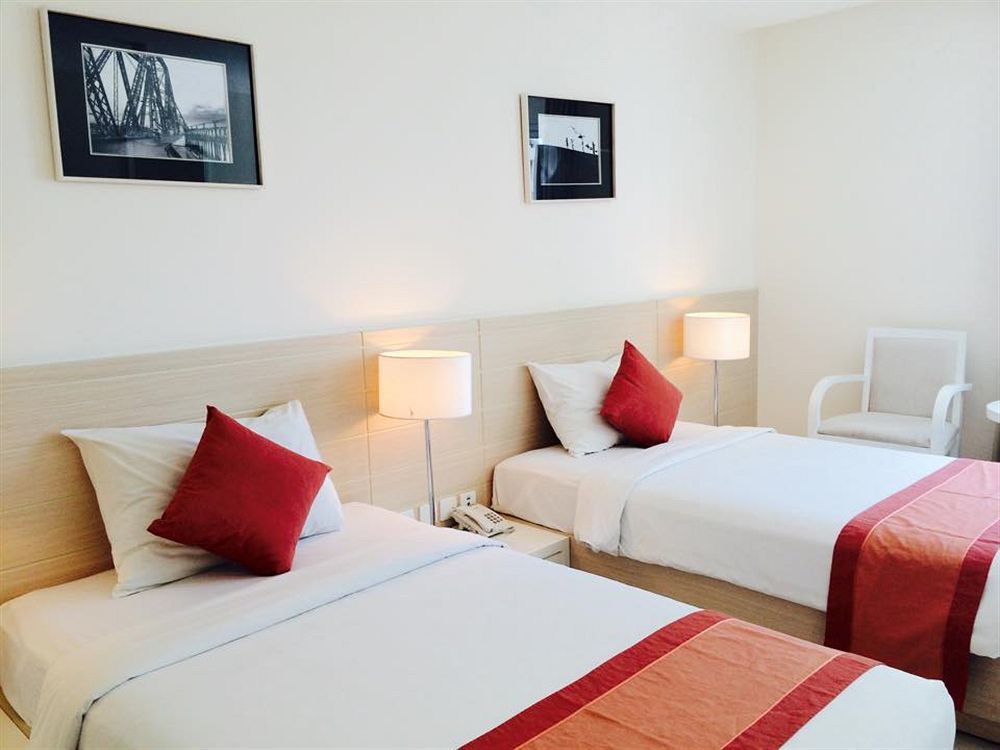 Nhi Phi Hotel Nha Trang Zewnętrze zdjęcie